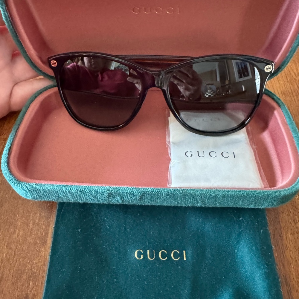 Gucci Dark-Tinted Sunglasses with Case